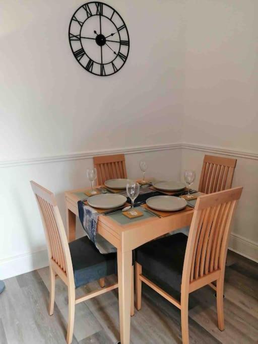 The Snug, Morpeth Villa Bagian luar foto