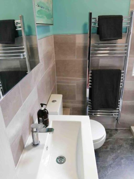 The Snug, Morpeth Villa Bagian luar foto
